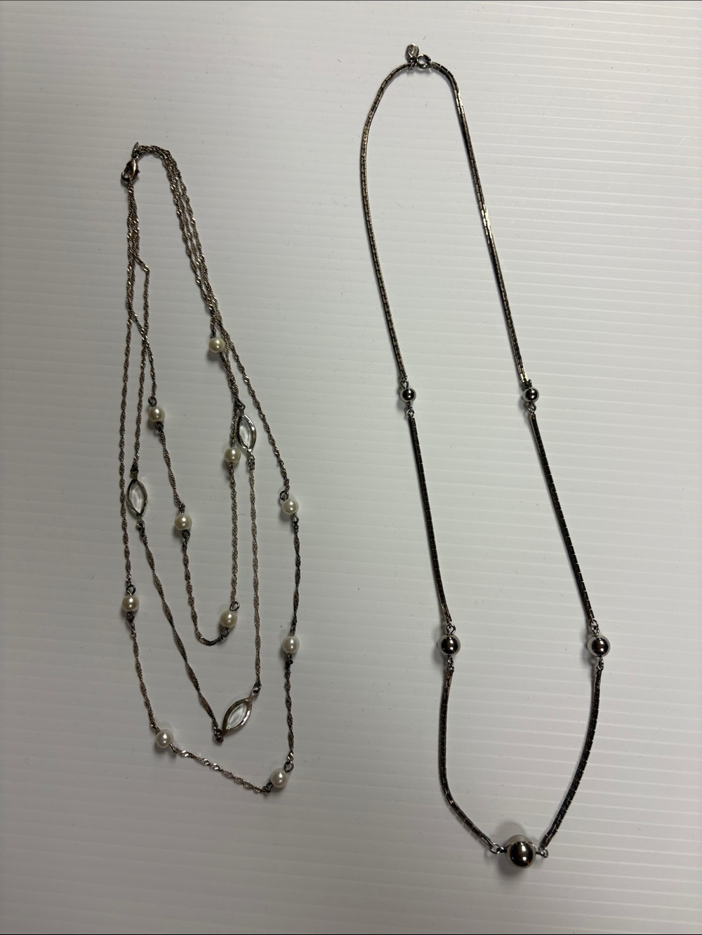 Set of two Avon necklaces